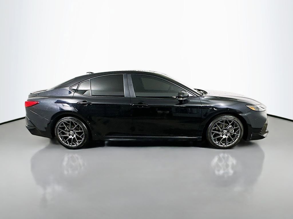 Used 2025 Toyota Camry XSE image 7