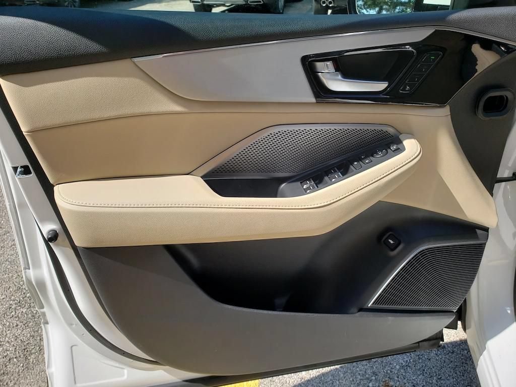 New 2026 Acura MDX SH-AWD image 11