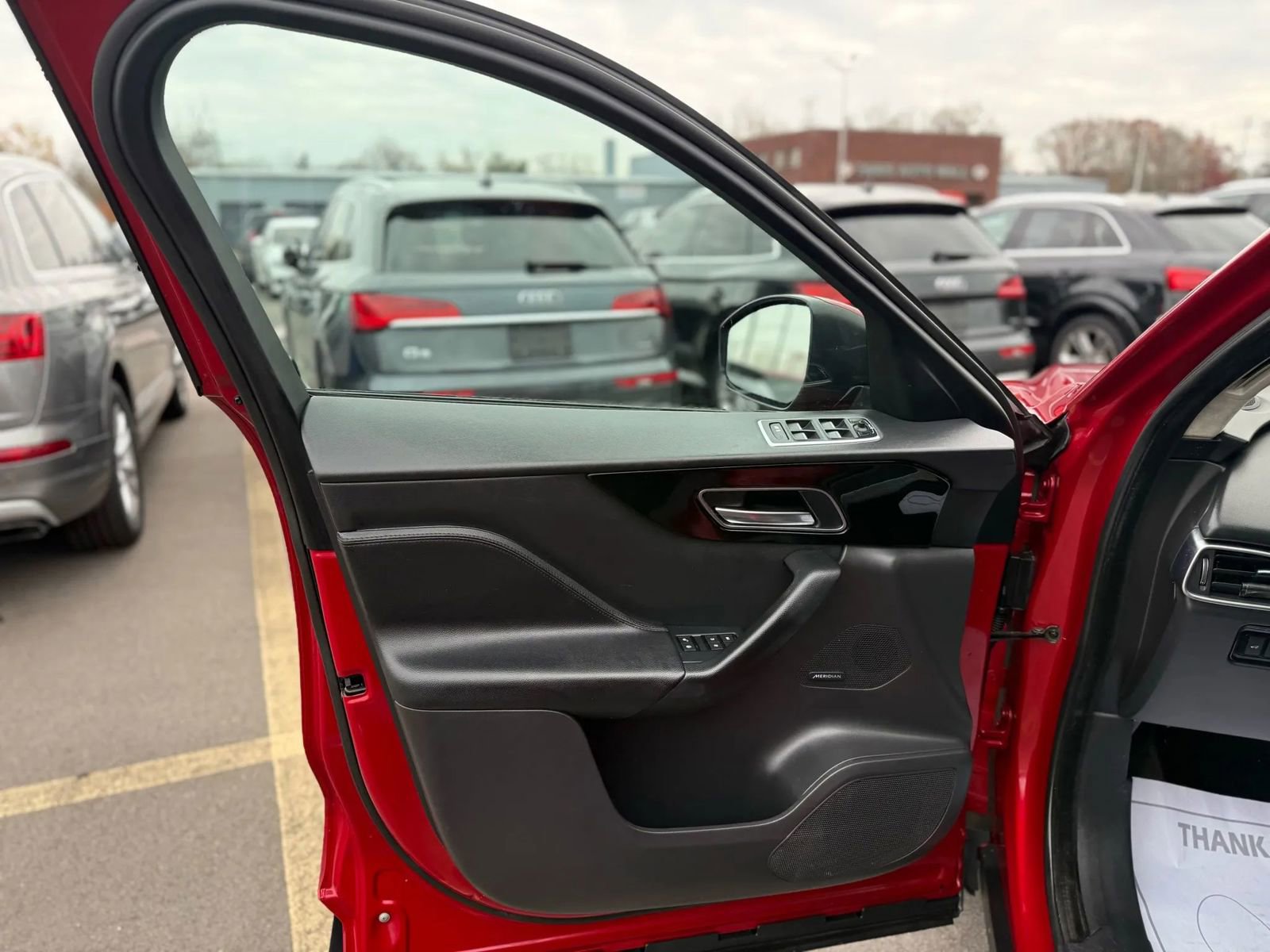 Used 2019 Jaguar F-PACE Premium image 10