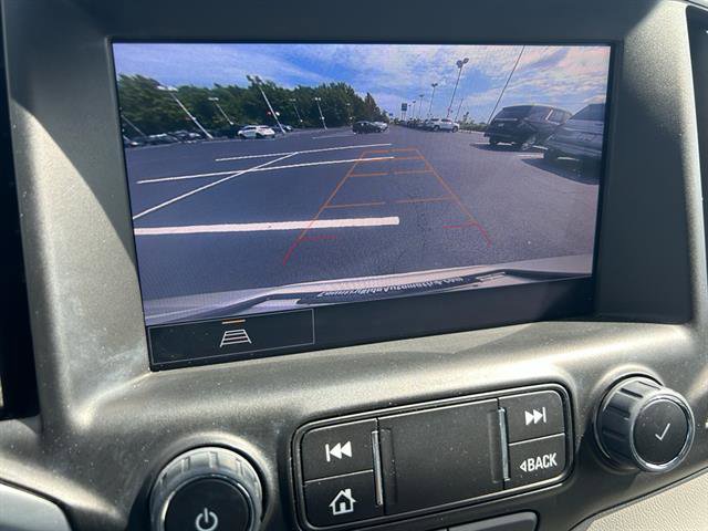 Used 2023 GMC Terrain SLT w/ Infotainment Package II image 19