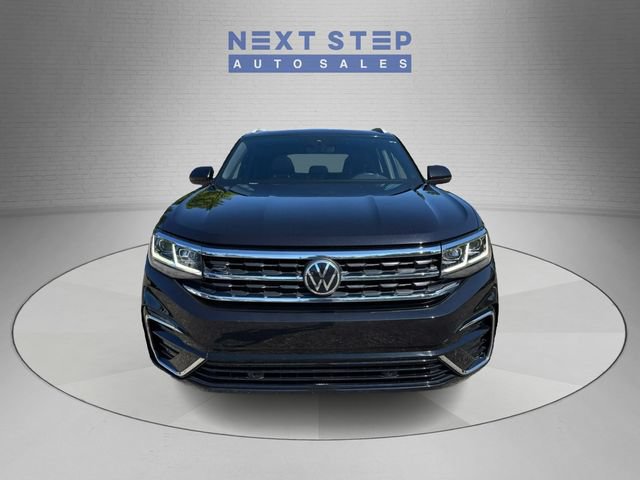 Used 2020 Volkswagen Atlas Cross Sport SEL R-Line AWD/4WD image 2