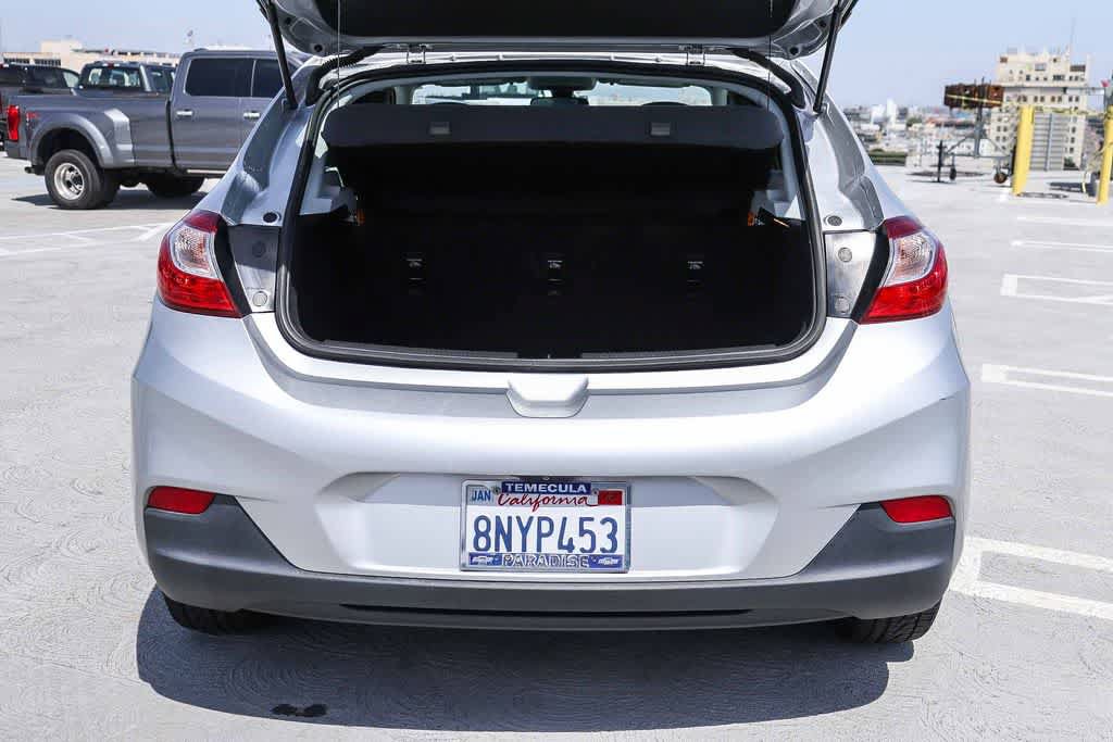 Used 2019 Chevrolet Cruze LS w/ LS Convenience Package FWD image 27