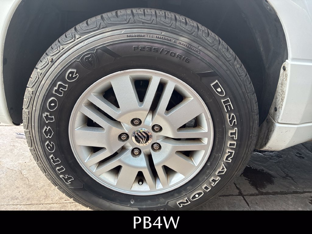 Used 2005 Mercury Mariner 2WD V6 image 12