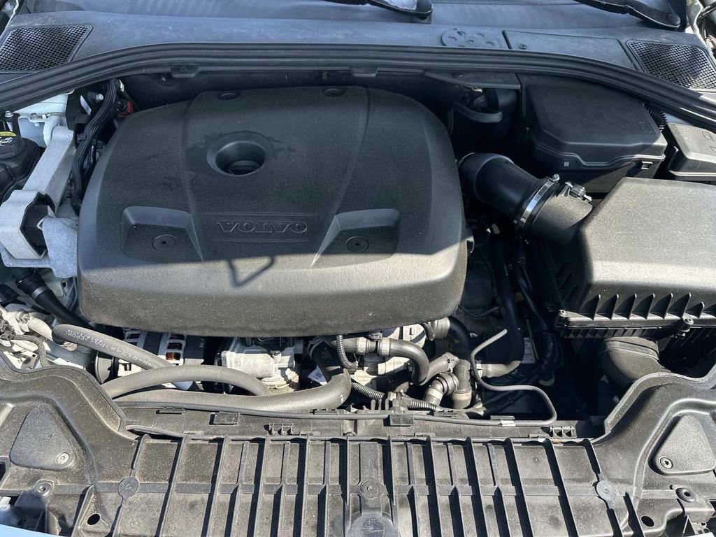 Used 2016 Volvo S60 T5 Premier FWD image 11