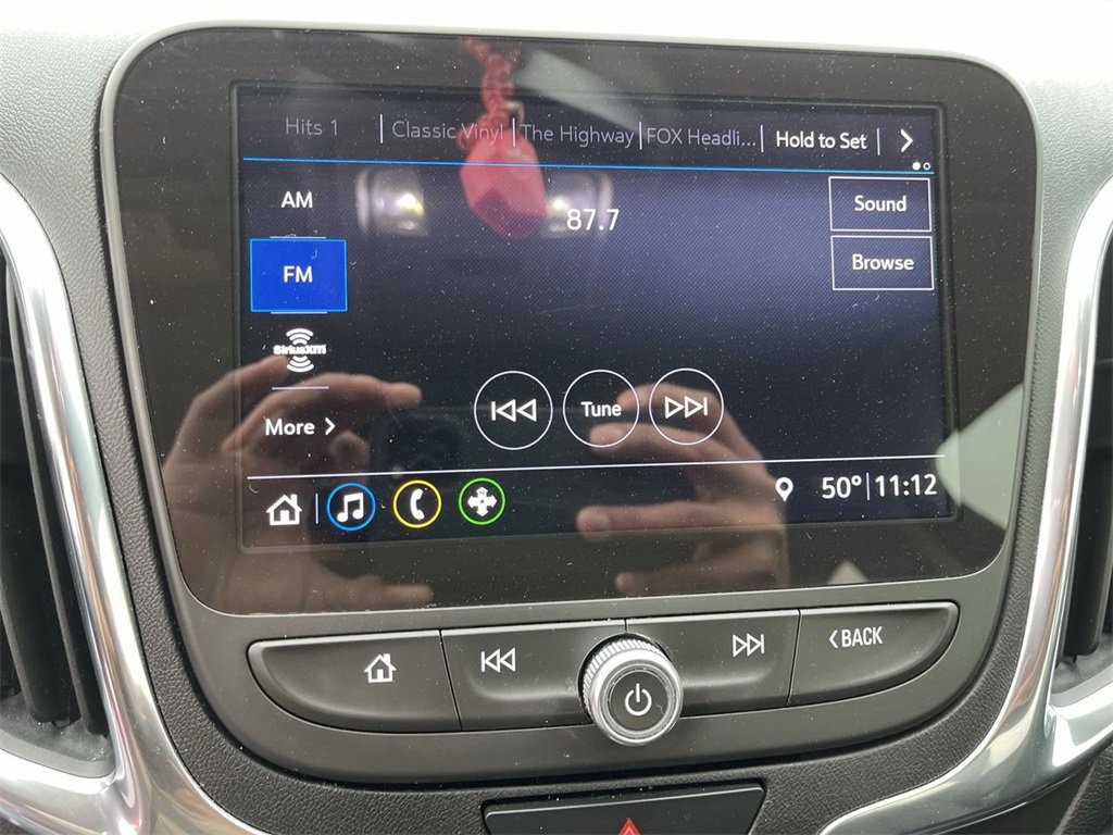 Used 2019 Chevrolet Equinox Premier image 16