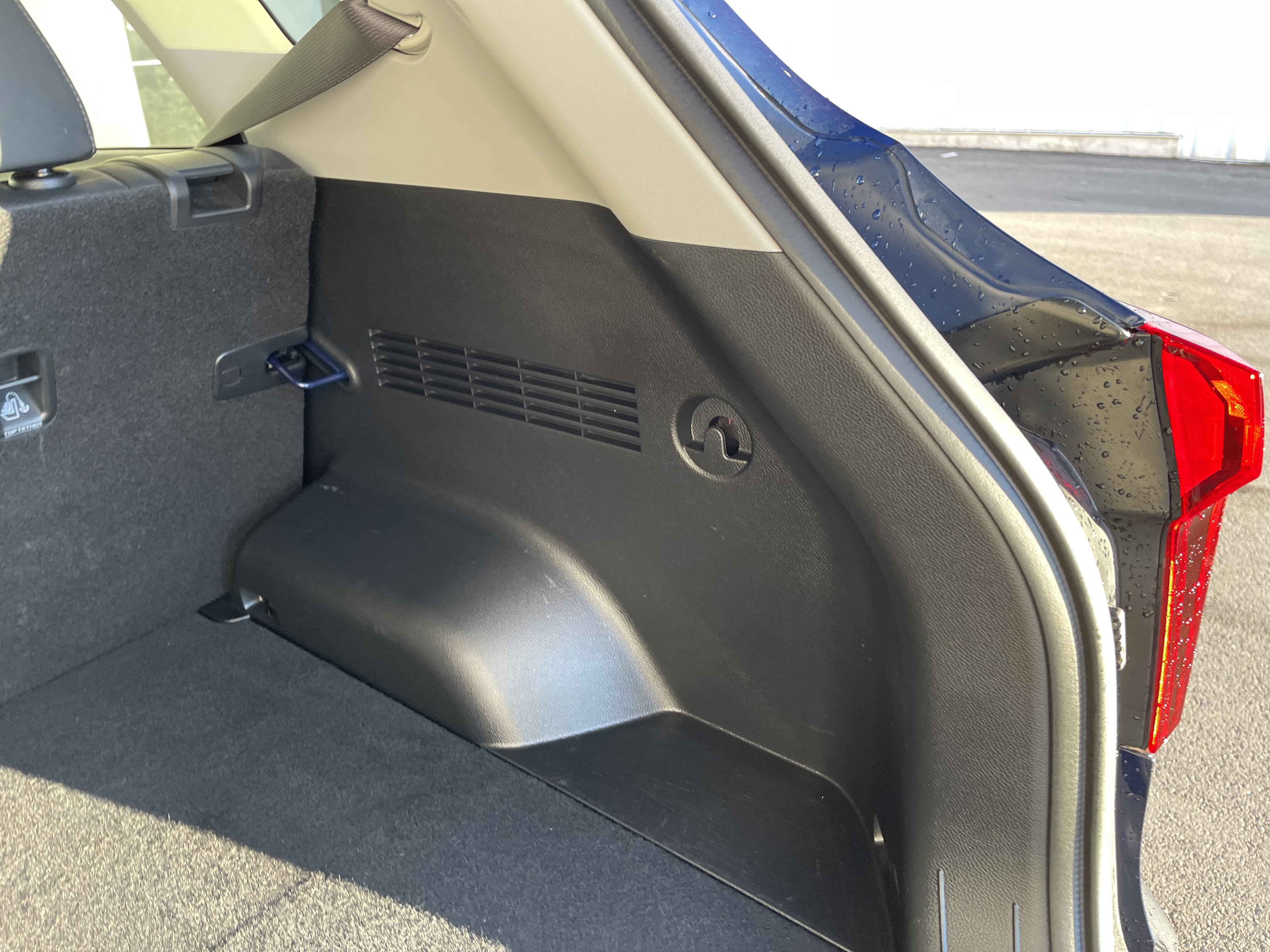 Used 2024 Kia Seltos EX image 23