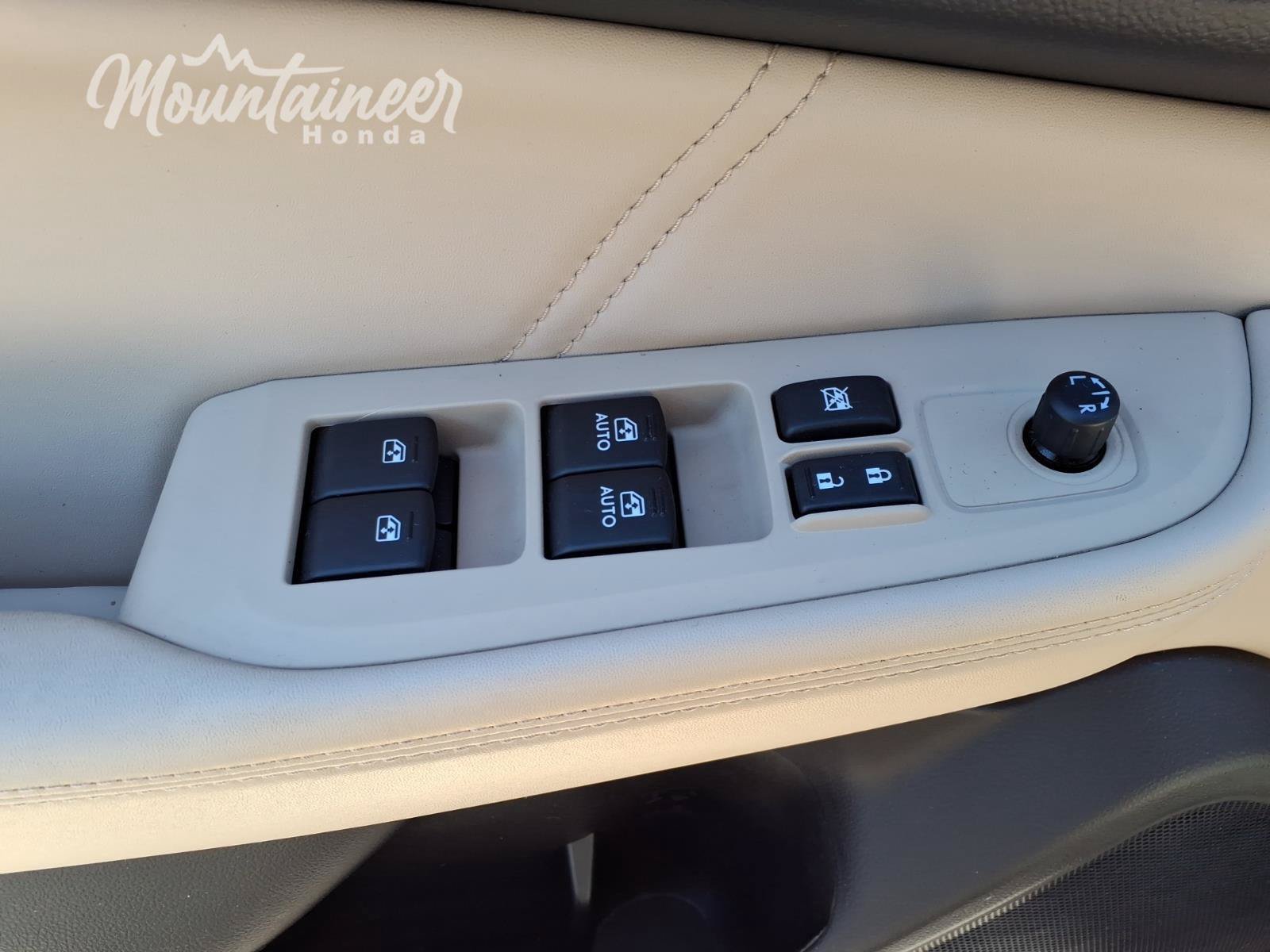 Used 2018 Subaru Outback 2.5i Limited AWD/4WD image 40