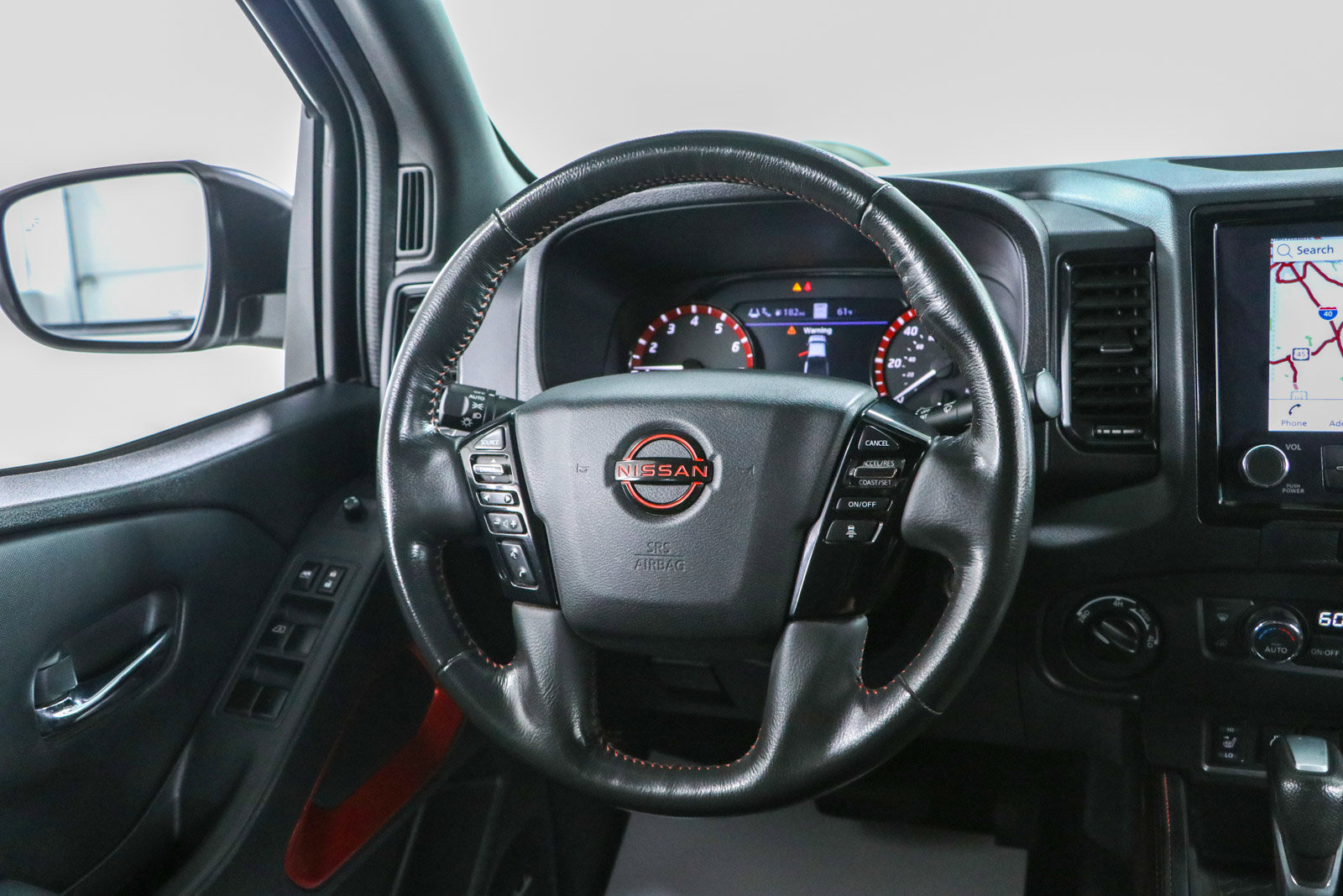 Used 2023 Nissan Frontier PRO-4X w/ Pro Convenience Package AWD/4WD image 13