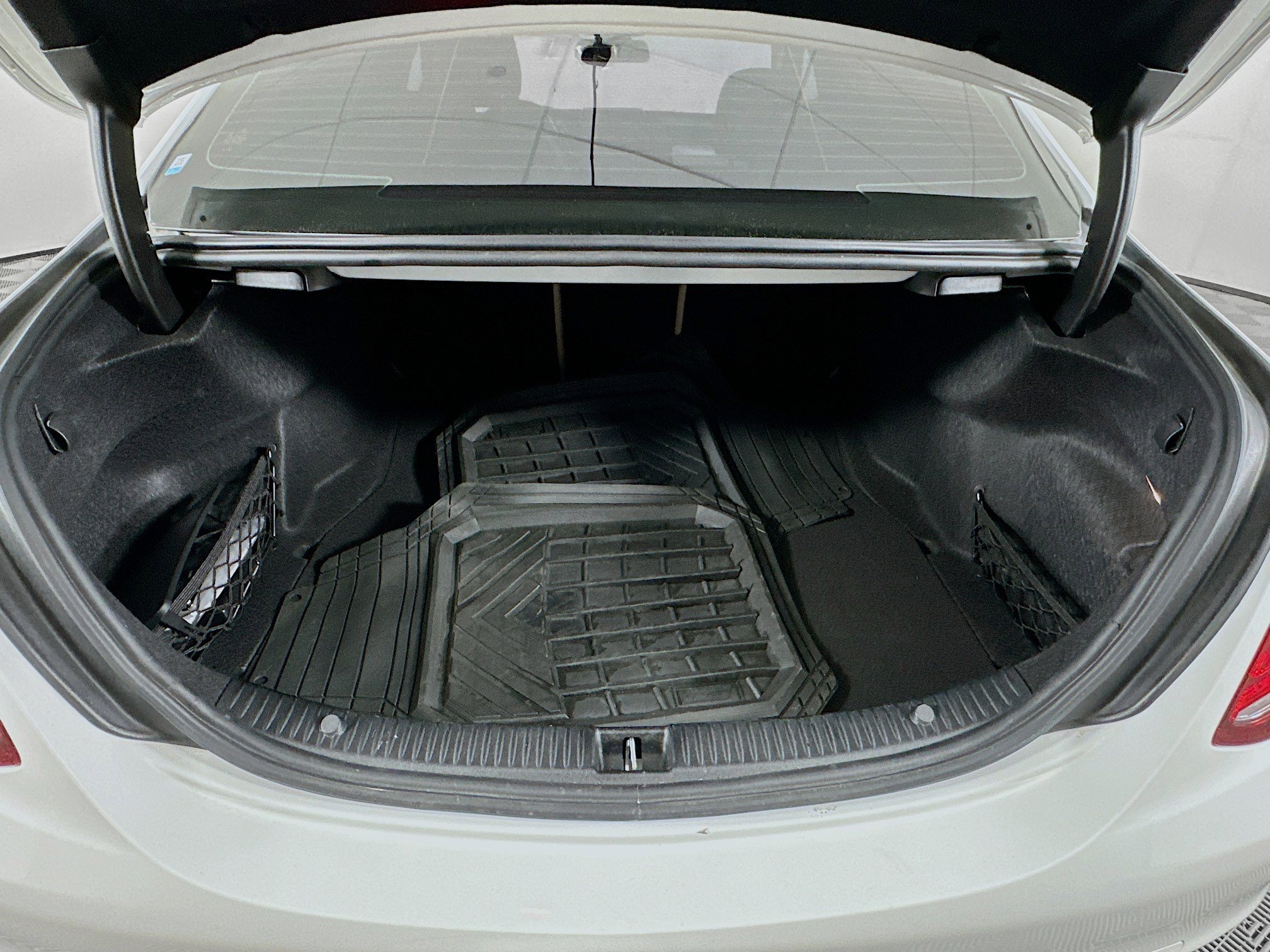 Used 2017 Mercedes-Benz C 300 C 300 image 30