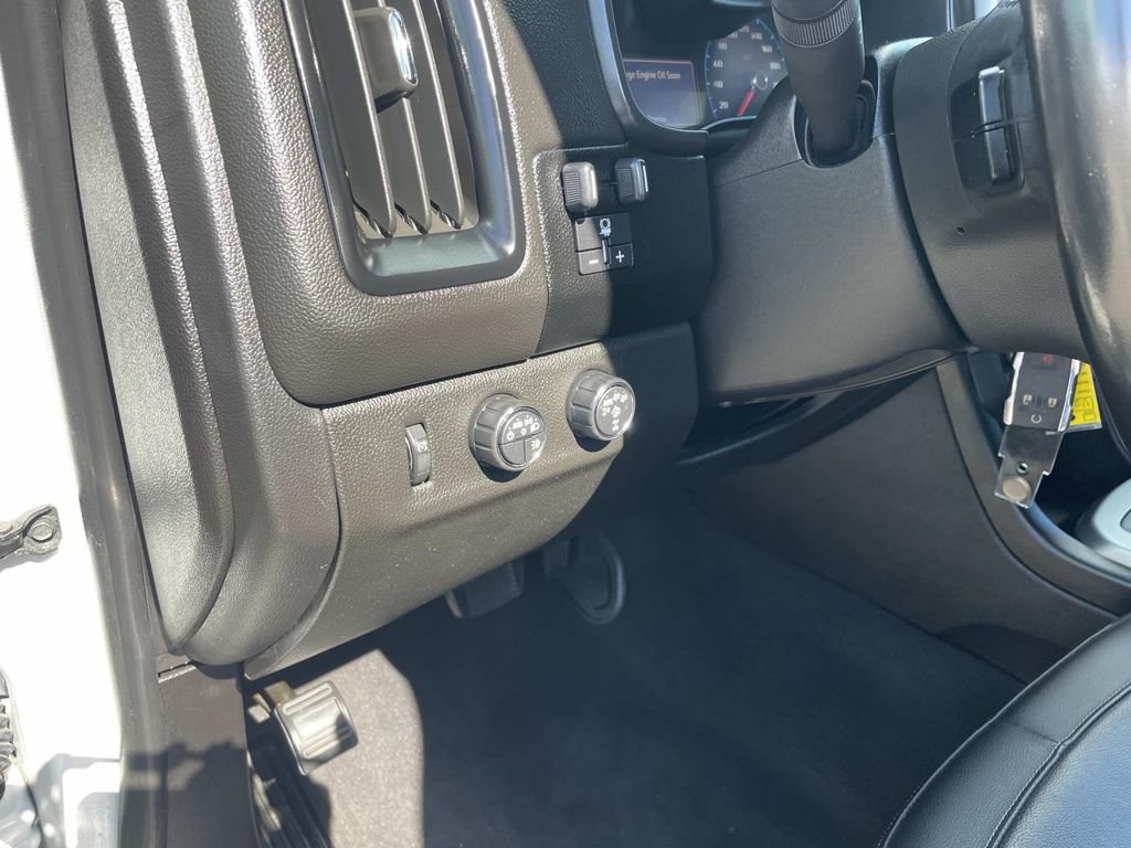 Used 2019 Chevrolet Colorado ZR2 w/ ZR2 Dusk Special Edition AWD/4WD image 21