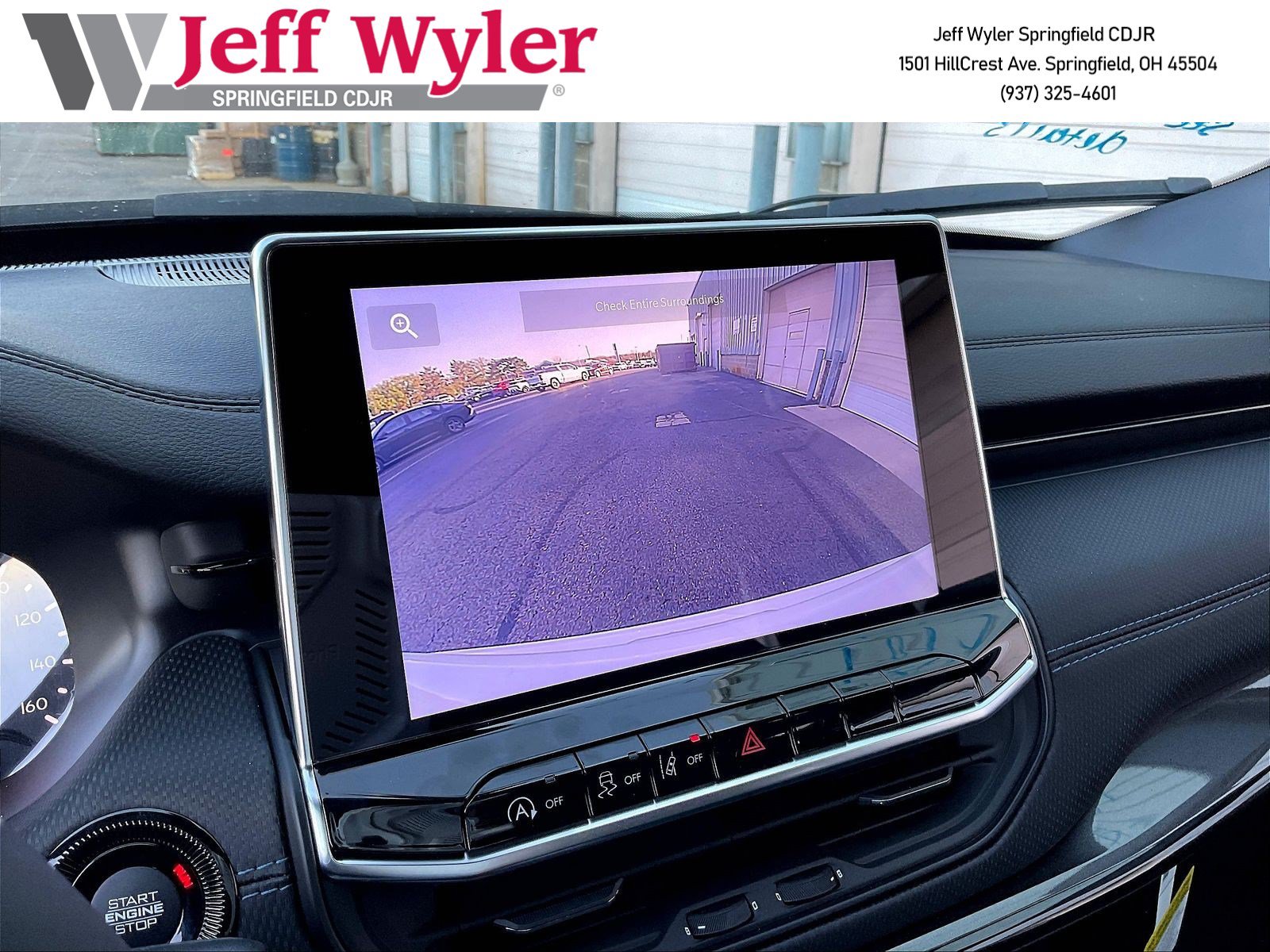 New 2026 Jeep Compass Latitude AWD/4WD image 24