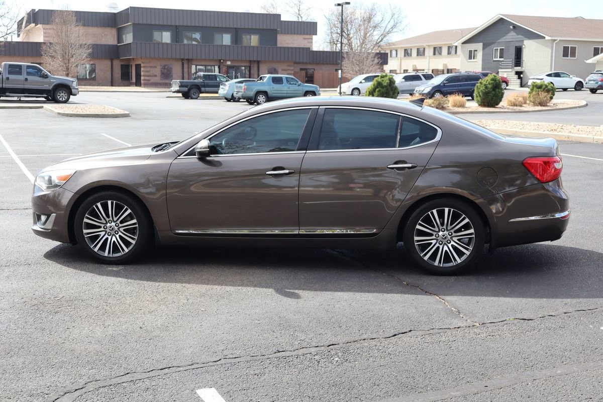 Used 2014 Kia Cadenza Premium w/ Luxury Package image 9