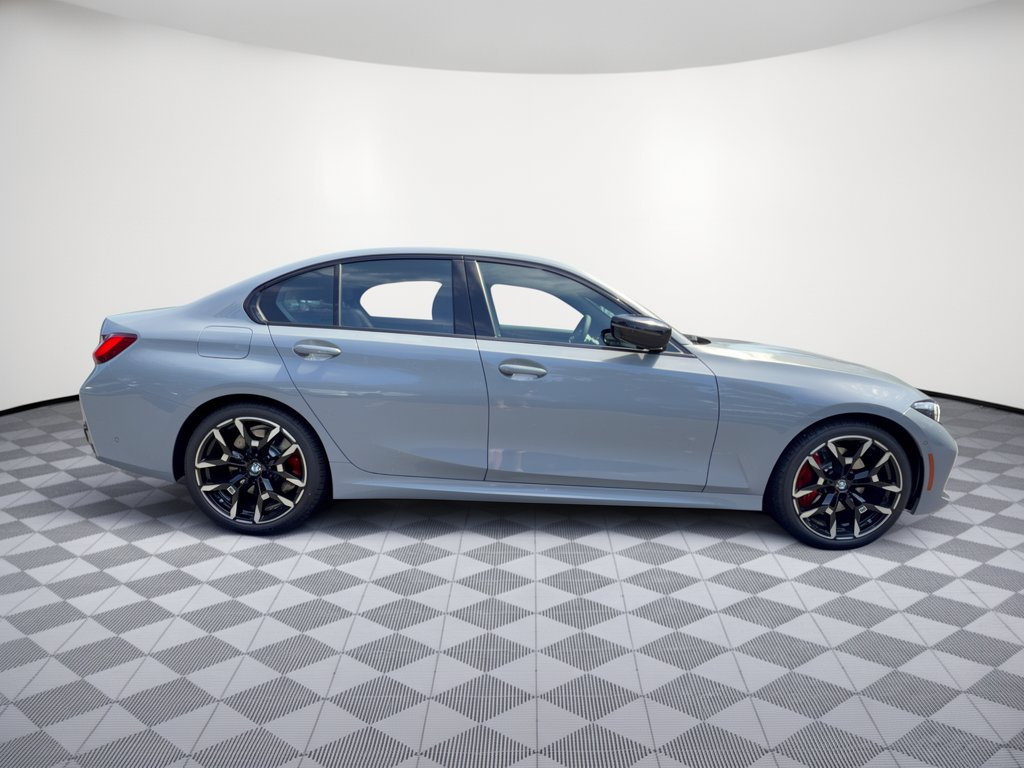 New 2026 BMW 330i xDrive Sedan w/ M Sport Package AWD/4WD image 8