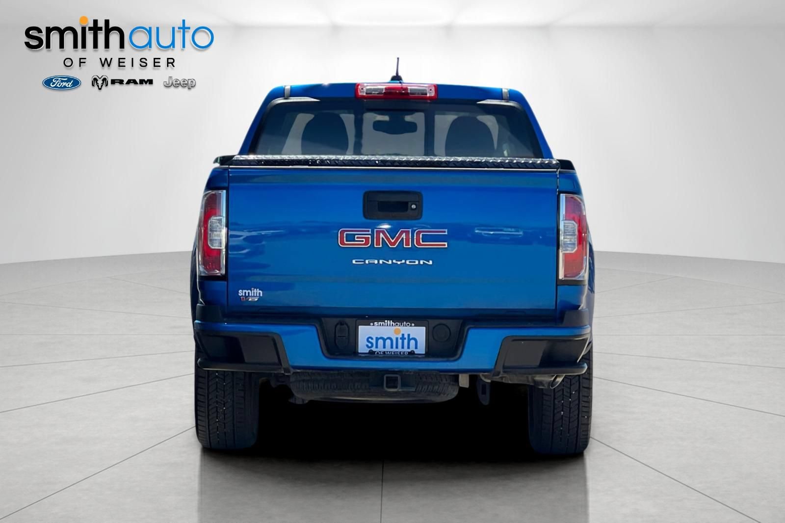 Used 2022 GMC Canyon Elevation w/ Elevation Premium Package AWD/4WD image 5
