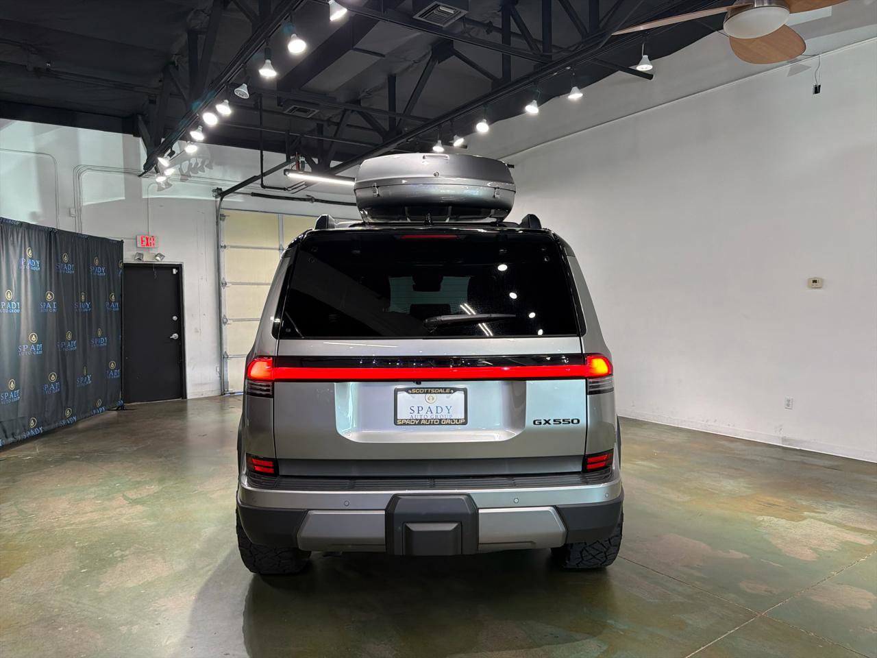 Used 2024 Lexus GX 550 image 6