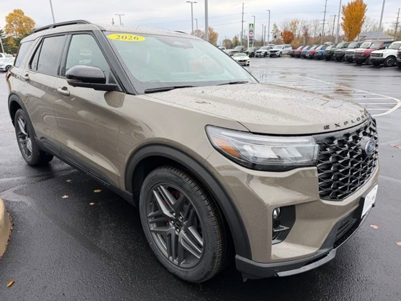 New 2026 Ford Explorer ST w/ Sun And Sound Package image 4