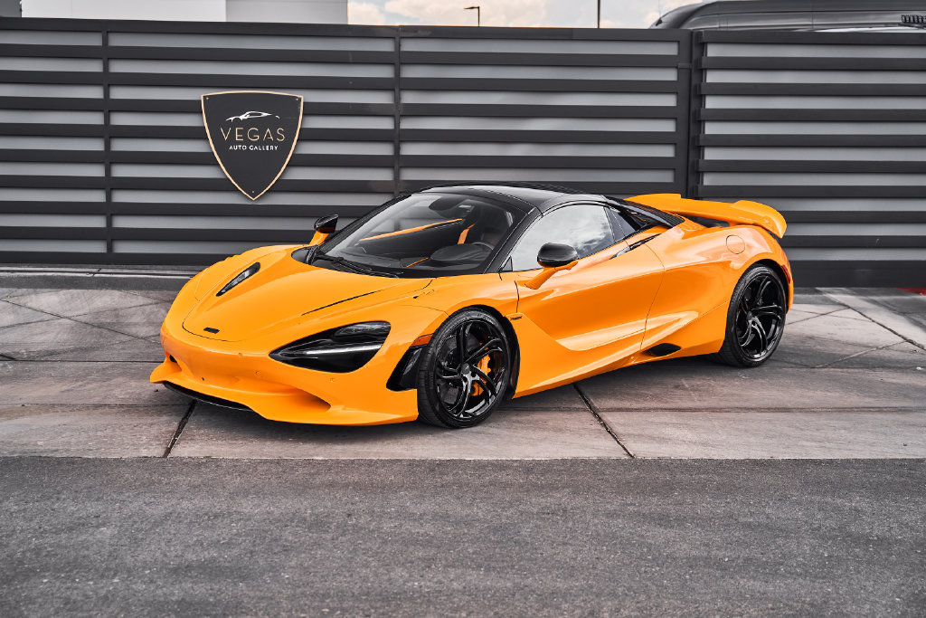 Used 2025 McLaren 750S Spider RWD image 5