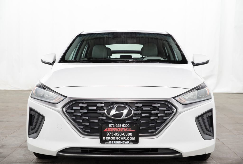 Used 2020 Hyundai Ioniq Blue image 2