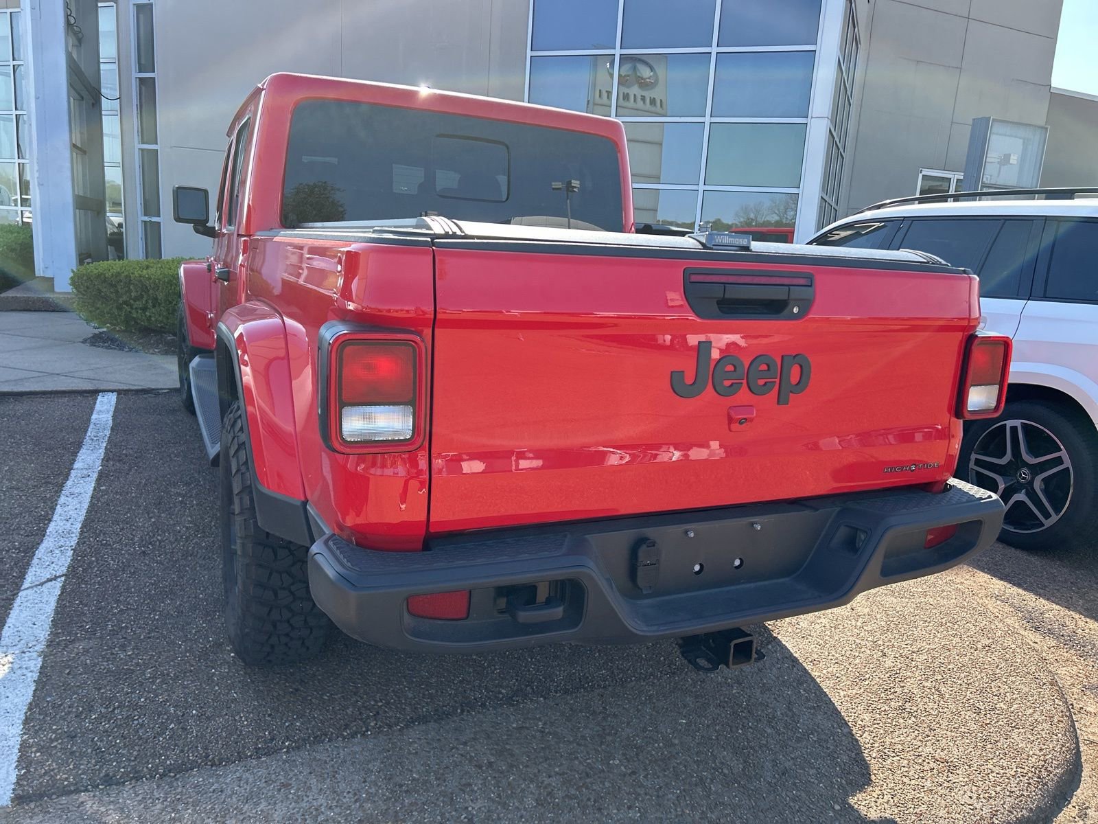 Used 2025 Jeep Gladiator High Tide image 25