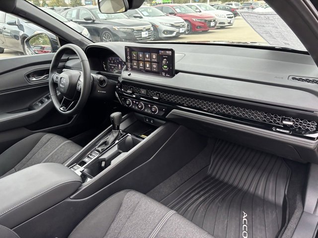 Certified 2025 Honda Accord Sport image 25