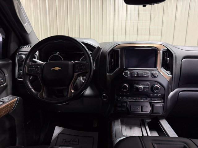 Used 2019 Chevrolet Silverado 1500 High Country w/ Technology Package AWD/4WD image 34