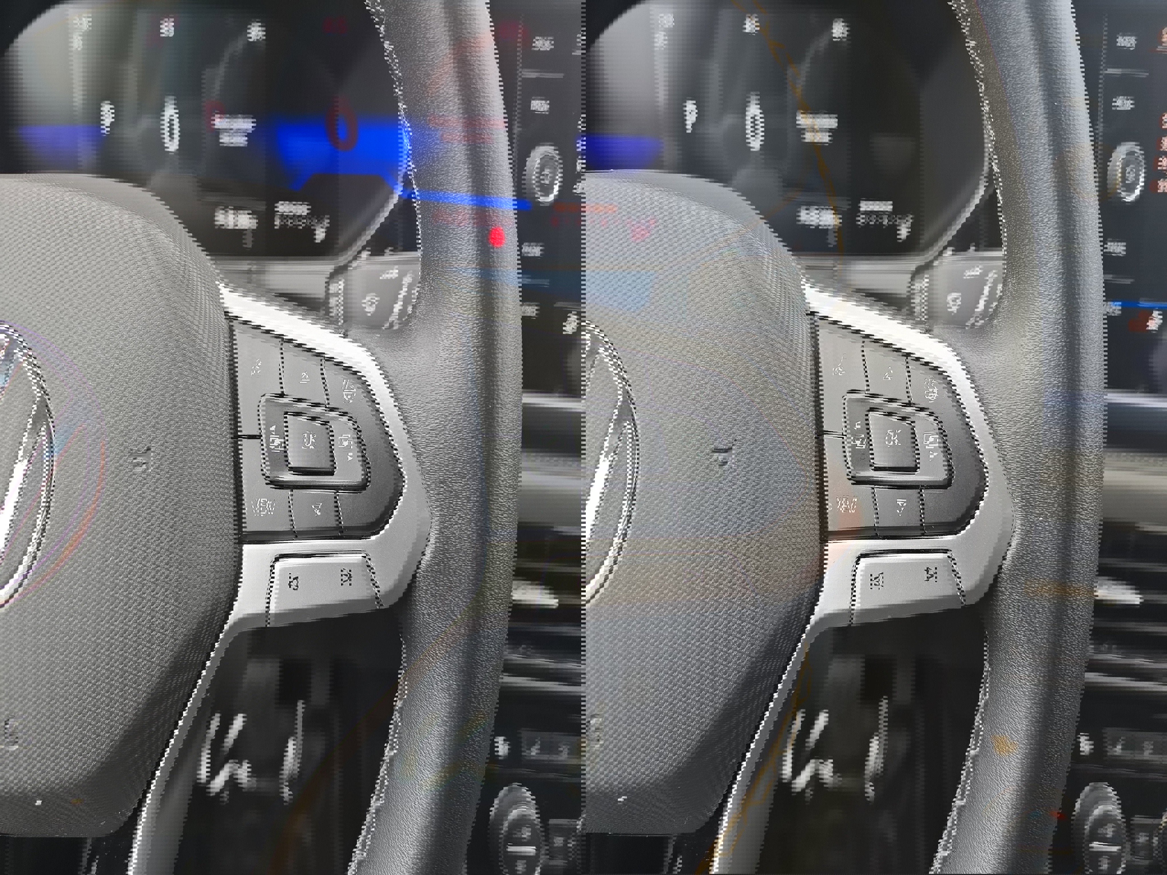 Used 2024 Volkswagen Taos SE image 17