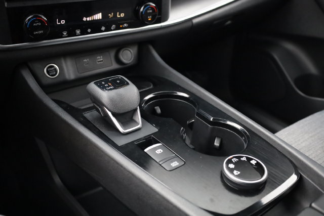 Certified 2023 Nissan Rogue SV AWD/4WD image 26