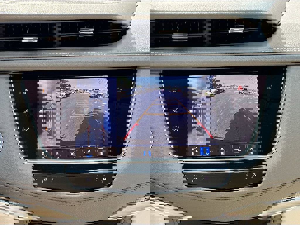 New 2025 Cadillac XT5 Premium Luxury w/ Technology Package image 14