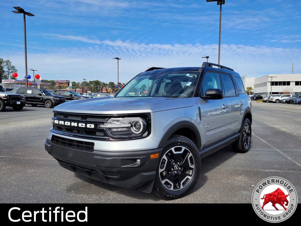 Used 2022 Ford Bronco Sport Outer Banks w/ Tech Package image 1