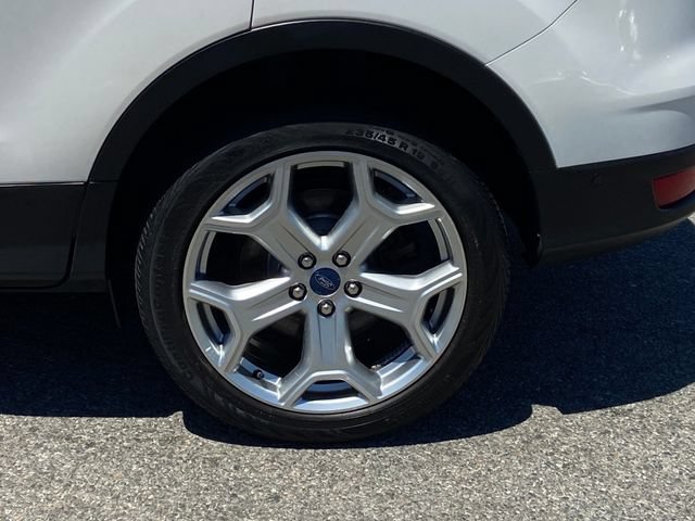 Used 2019 Ford Escape Titanium AWD/4WD image 12