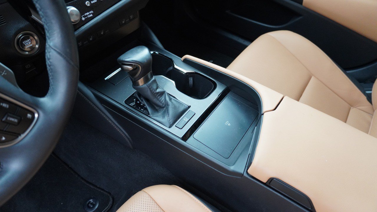 Certified 2023 Lexus ES 350 w/ Premium Package FWD image 10