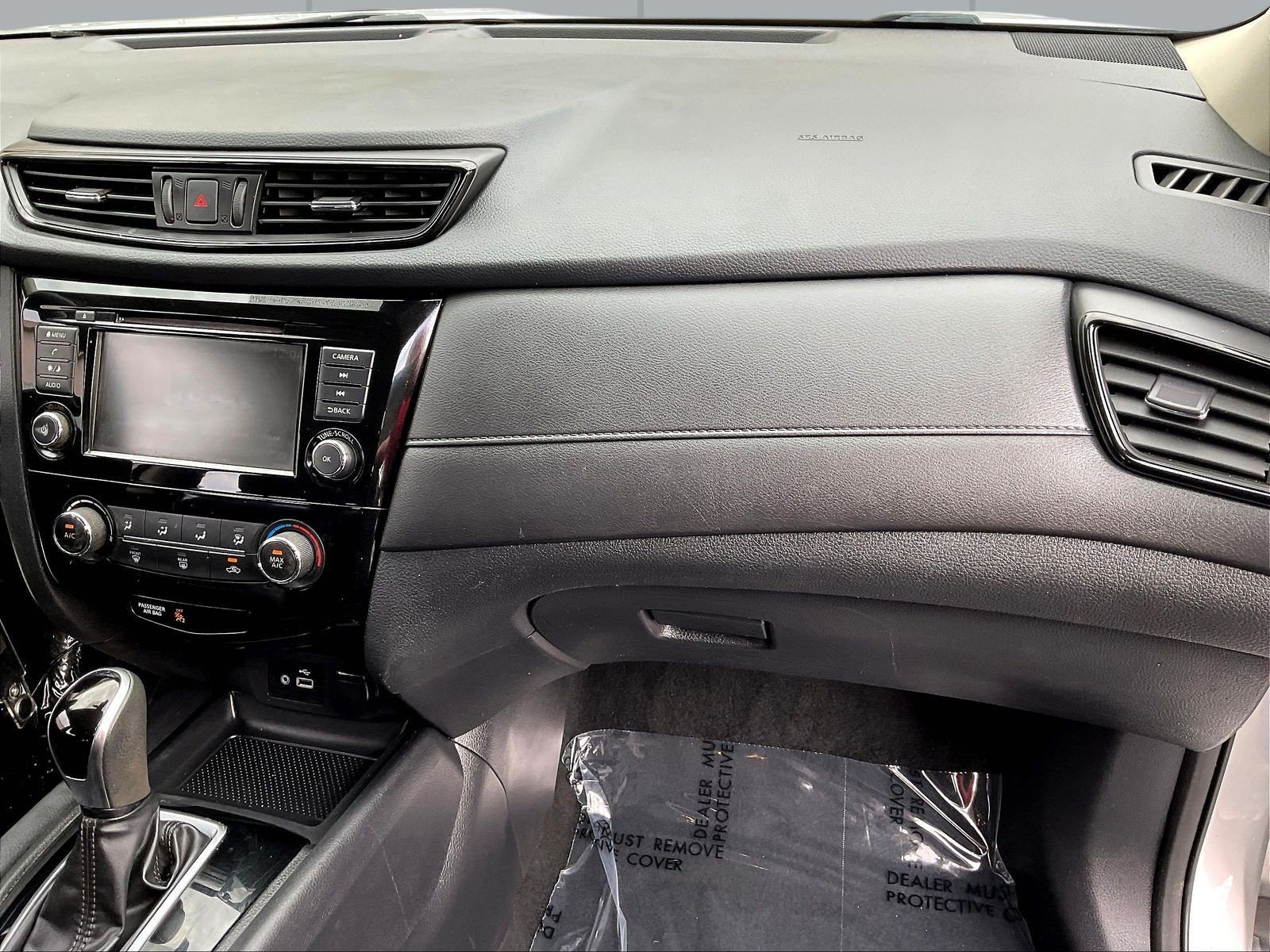 Used 2019 Nissan Rogue S FWD image 28