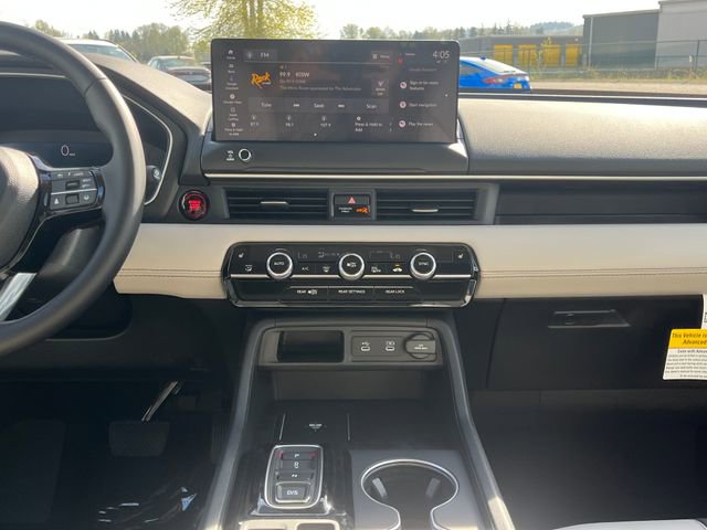 New 2026 Honda Pilot Touring image 25