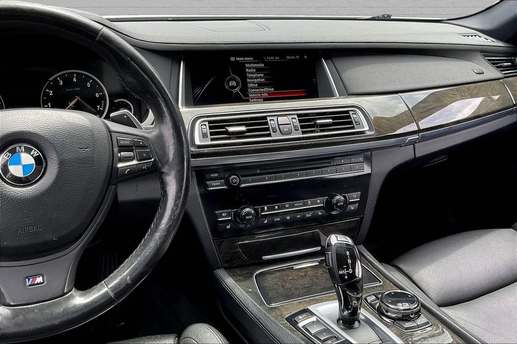 Used 2014 BMW 740Li xDrive AWD/4WD image 9