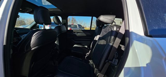 New 2025 Jeep Grand Cherokee L Altitude image 58