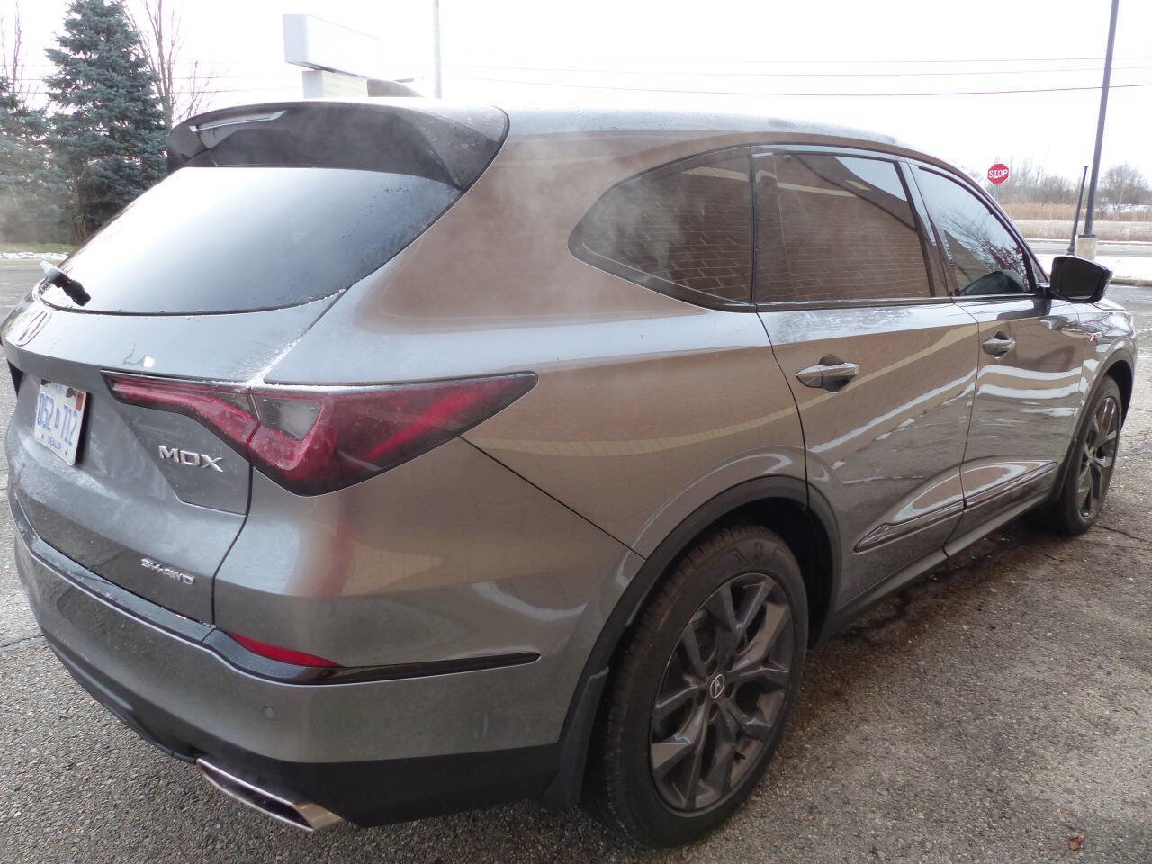 Used 2023 Acura MDX A-Spec image 10