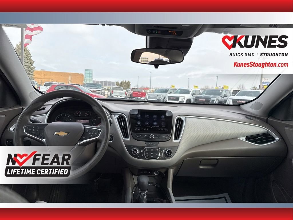 Used 2024 Chevrolet Malibu LT image 38
