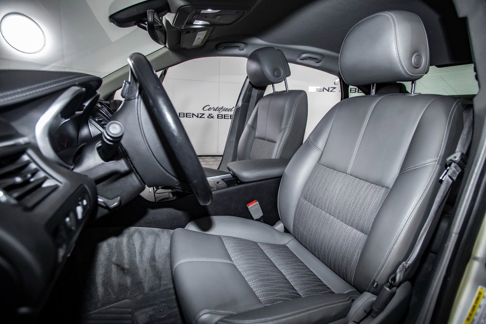 Used 2014 Chevrolet Impala LT w/ Convenience Package image 33