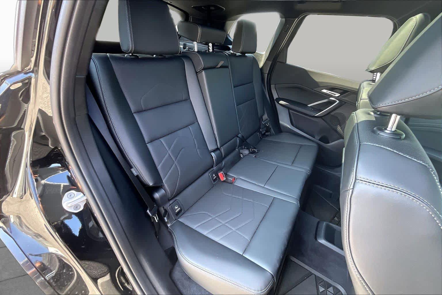 Used 2025 BMW X1 xDrive28i w/ Convenience Package AWD/4WD image 19