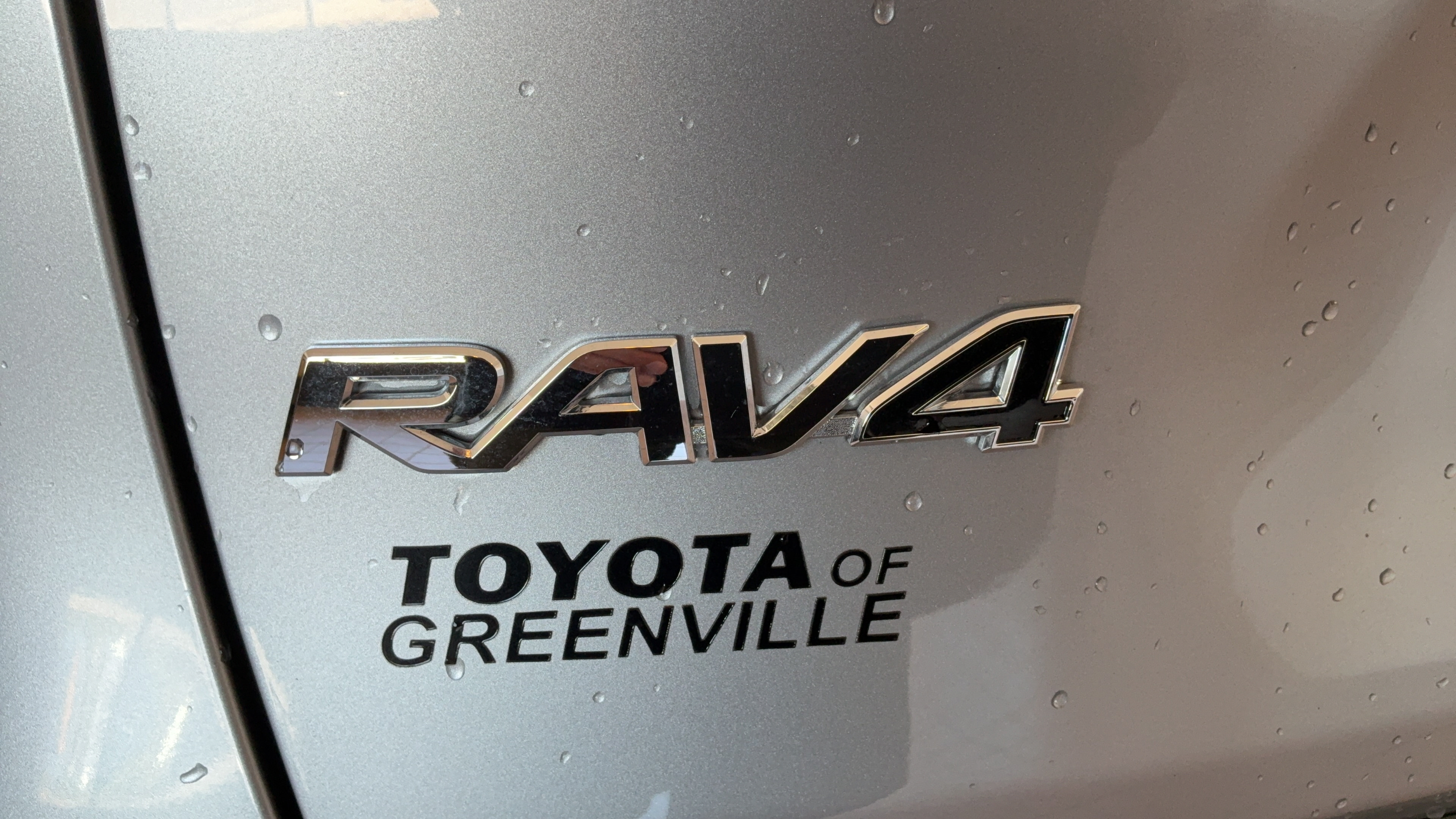Used 2025 Toyota RAV4 XLE w/ Convenience Package AWD/4WD image 42