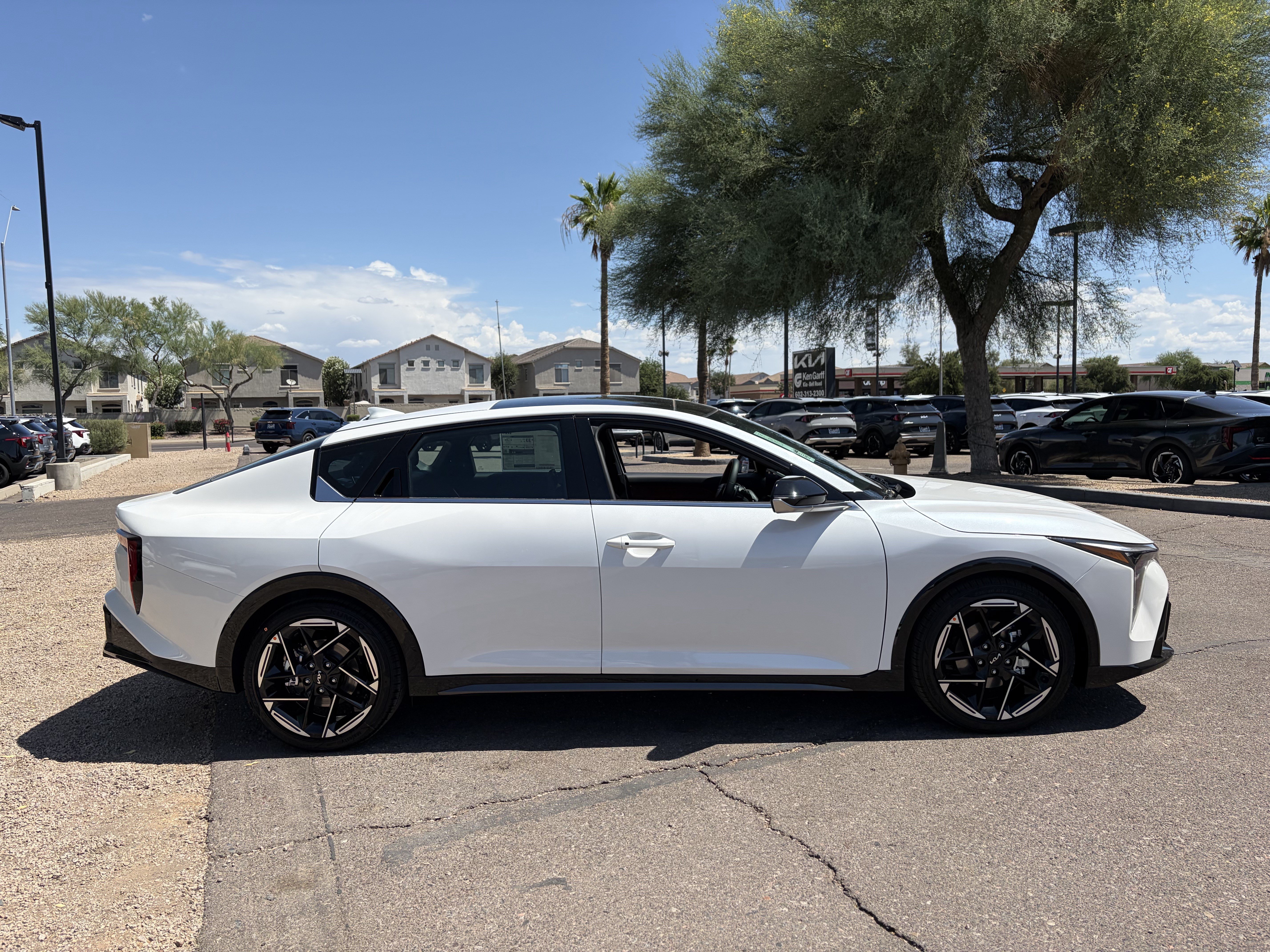 New 2026 Kia K4 GT-Line w/ GT-Line Premium Package FWD image 2