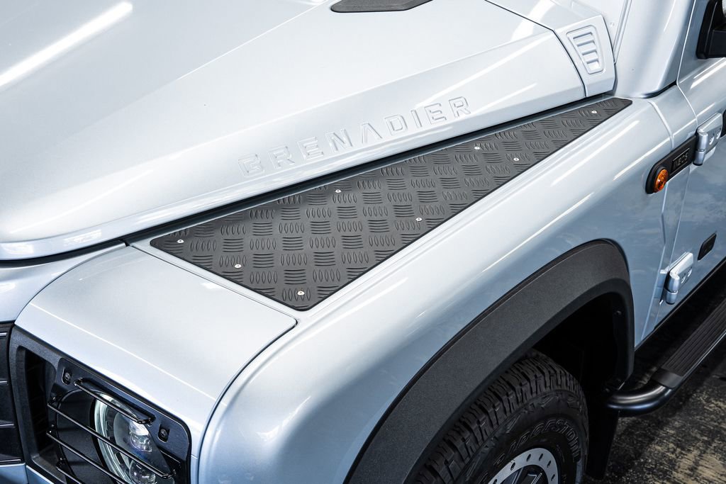 Used 2024 INEOS Grenadier Fieldmaster Edition image 14