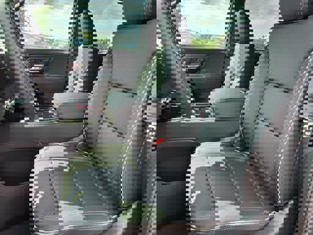 New 2026 Chevrolet Silverado EV LT image 15