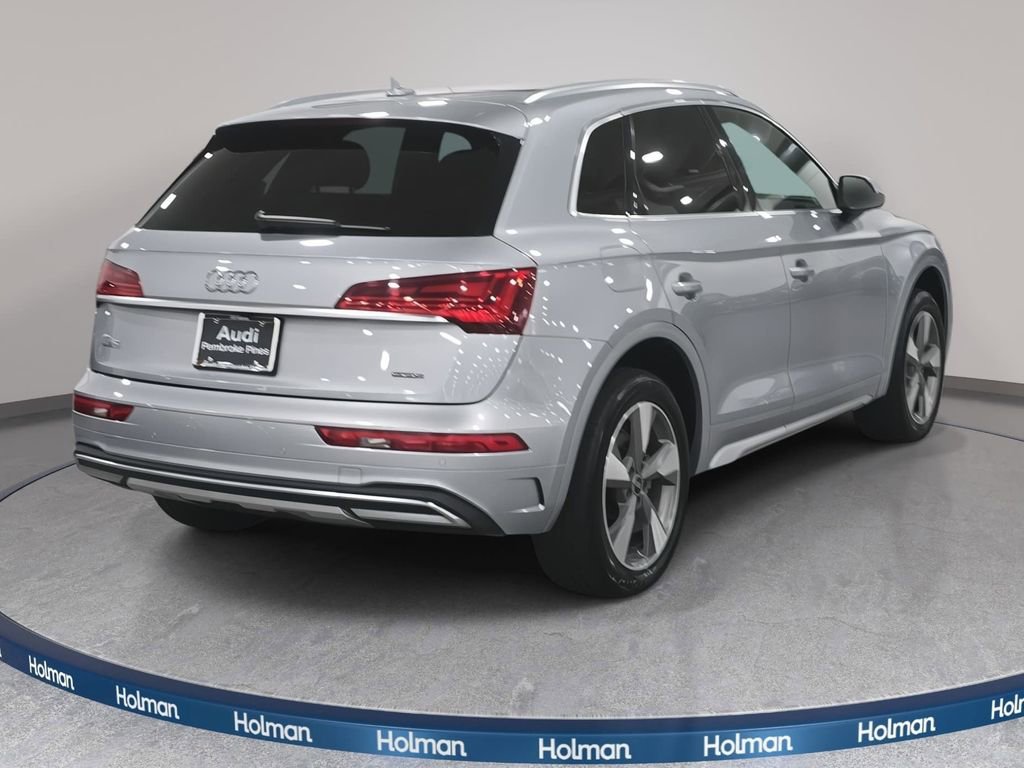 Used 2022 Audi Q5 2.0T Premium Plus w/ Premium Plus Package image 6