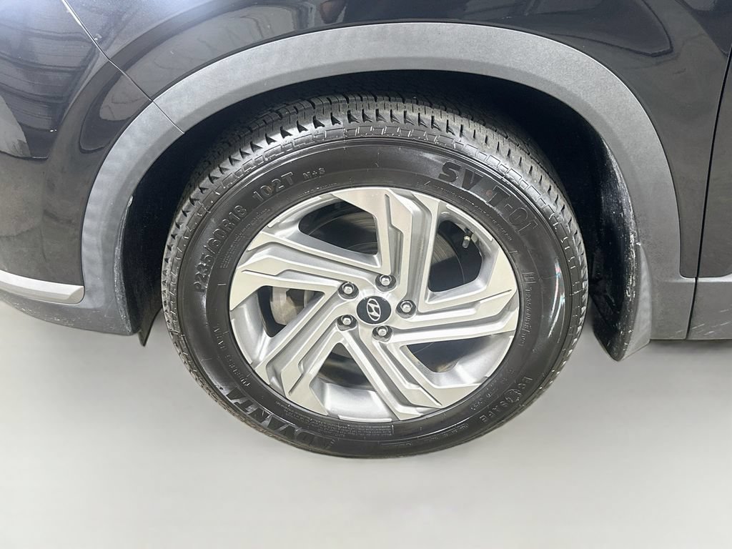 Used 2023 Hyundai Santa Fe SEL FWD image 8