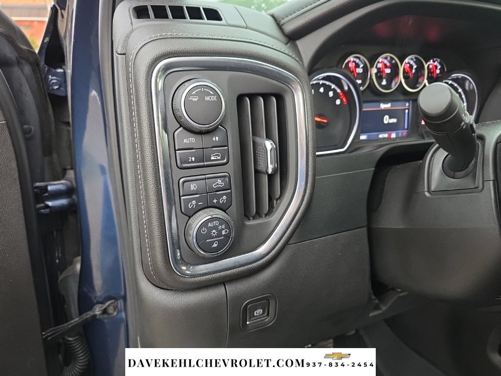 Used 2022 Chevrolet Silverado 1500 LTZ AWD/4WD image 10