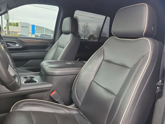 Used 2021 Chevrolet Tahoe Premier w/ Premium Package RWD image 12
