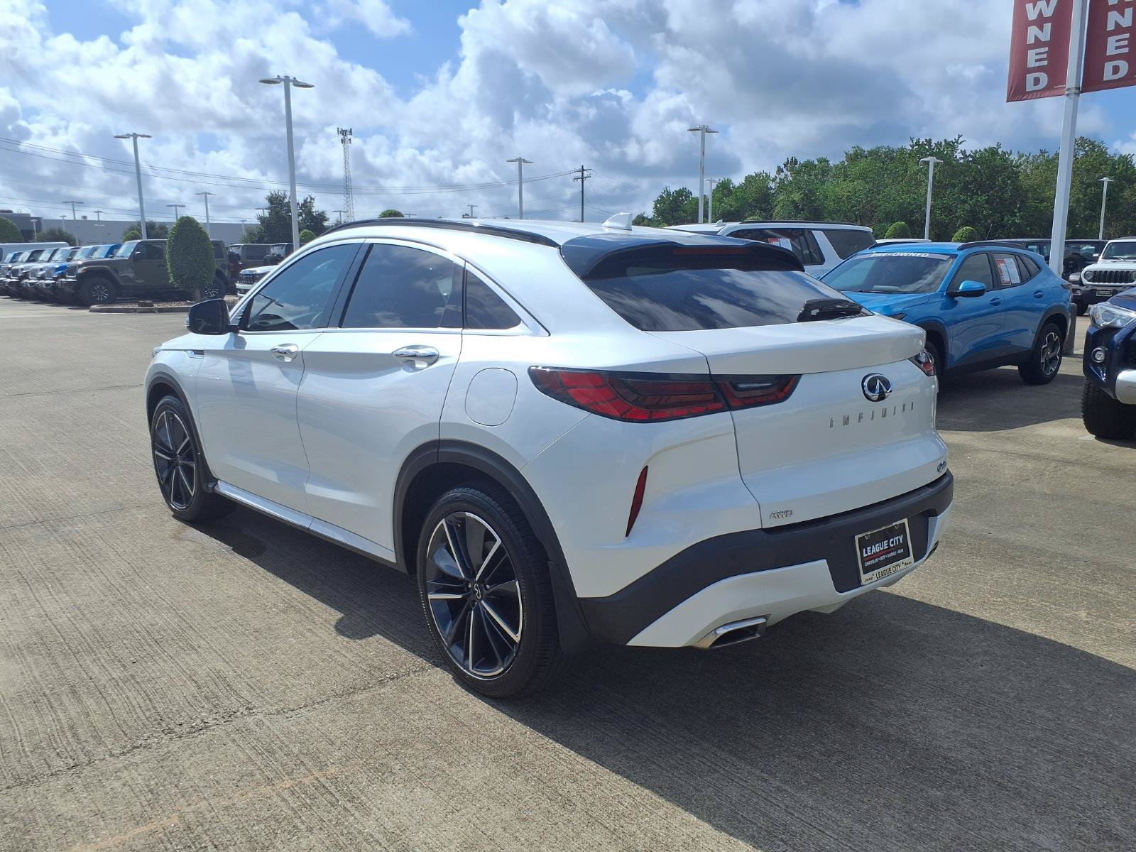 Used 2024 INFINITI QX55 Luxe w/ Cargo Package AWD/4WD image 4