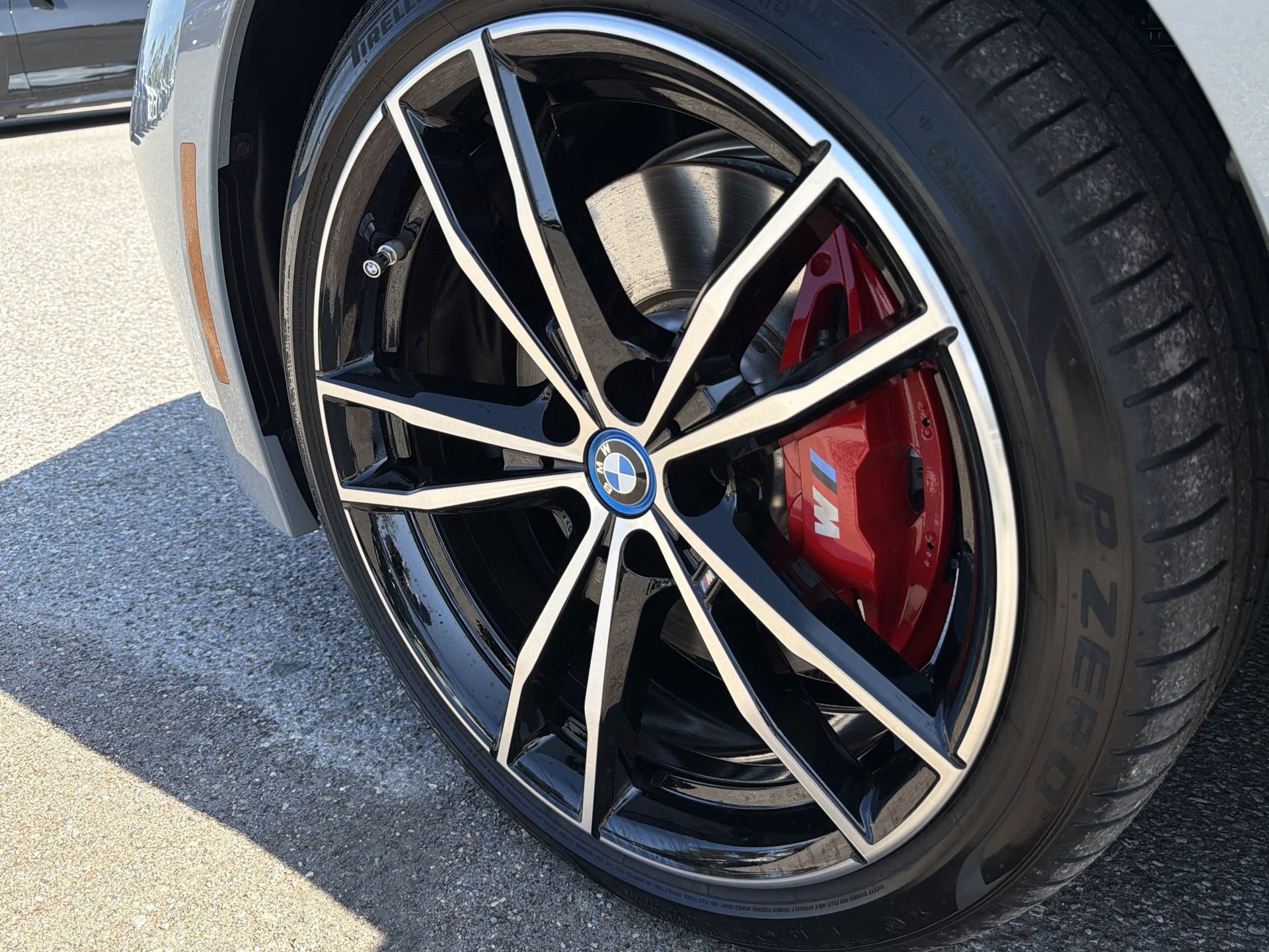 Certified 2024 BMW 330e w/ Premium Package RWD image 10
