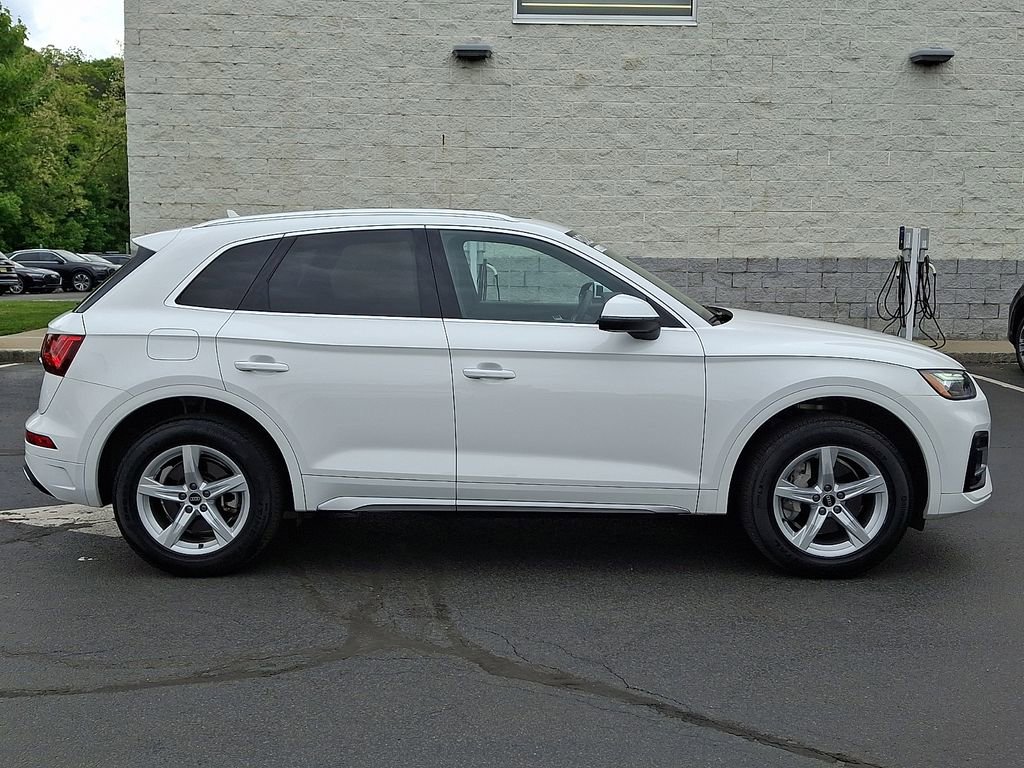 Used 2023 Audi Q5 2.0T Premium w/ Convenience Package AWD/4WD image 13